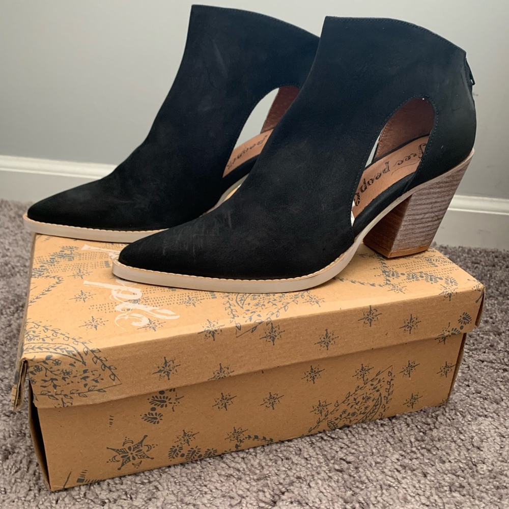 NWT Free People Wilder Booties